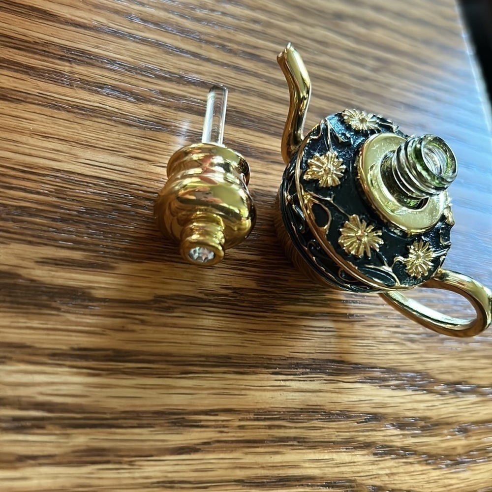 Perfume bottle with glass wand heavy gold-tone with navy blue enamel flower gems - Picture 8 of 10